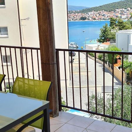 Apartman Varga Trogir Exterior foto