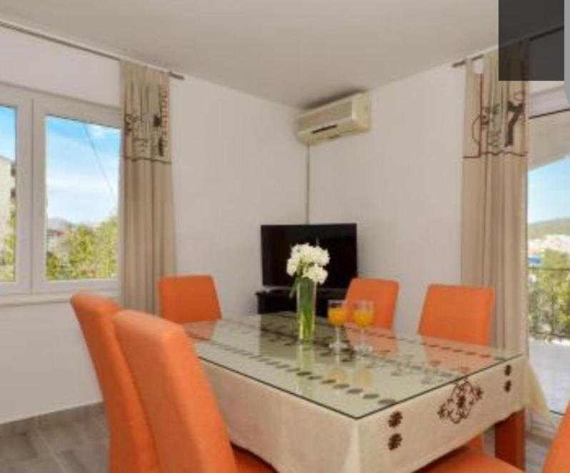 Apartman Varga Trogir Exterior foto