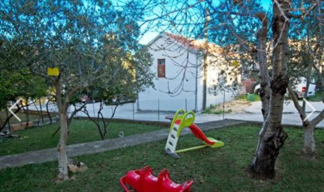 Apartman Varga Trogir Exterior foto